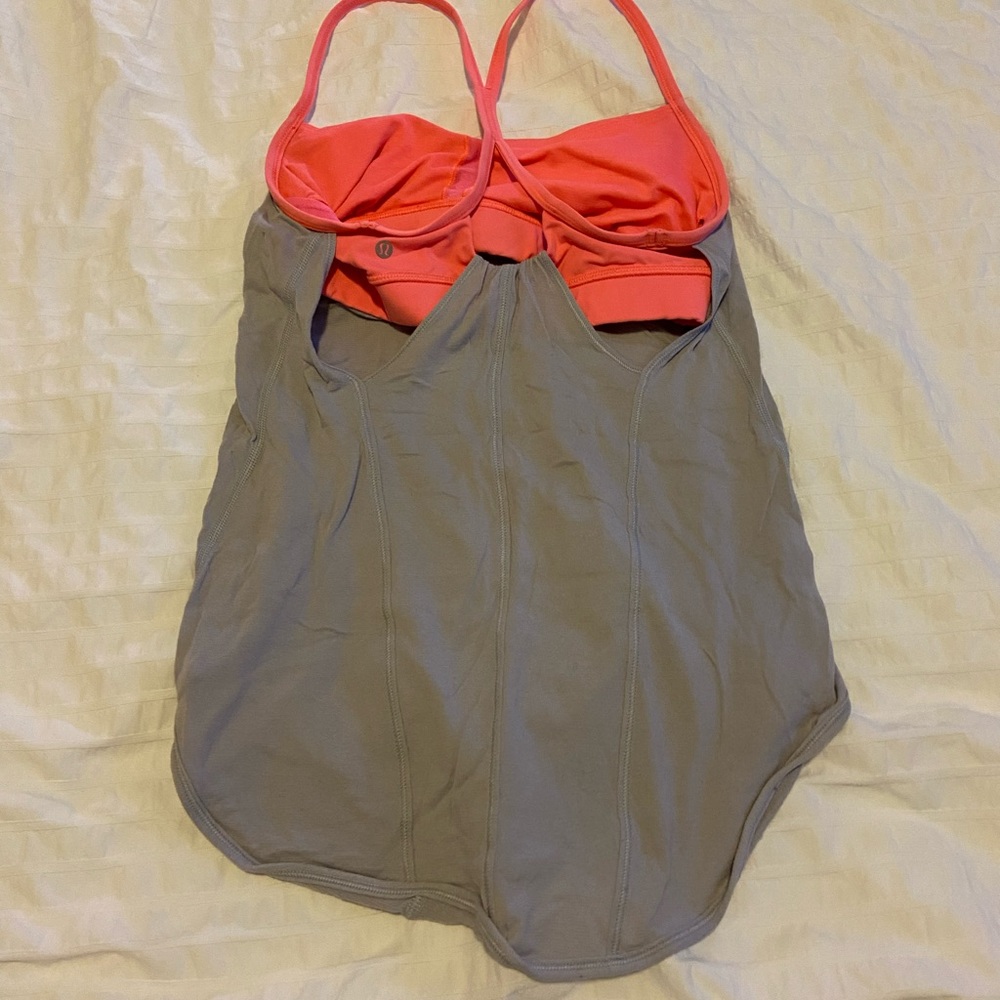 Lululemon workout top